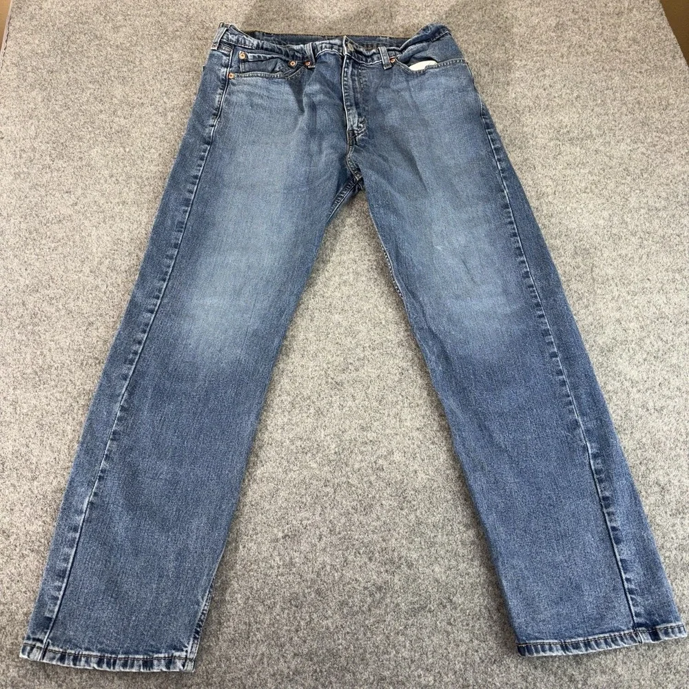 Levi Jeans 505 Men's 38x32‎ (Fits 36x30) Straight Leg Blue Denim Work Zip Fly